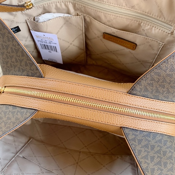 Michael Kors Large Chain Tote - Picture 8 of 8